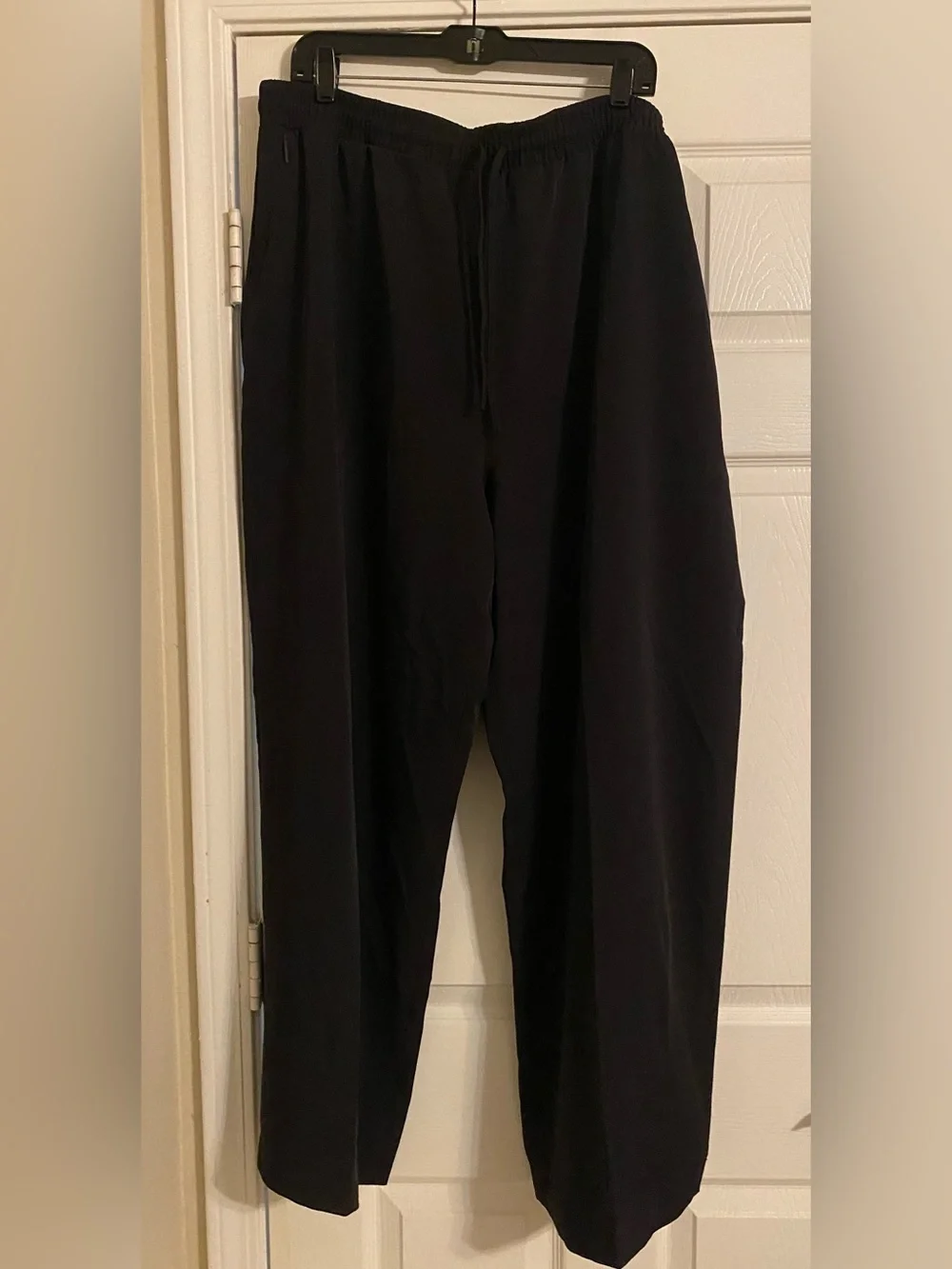 Spanx. Women’s Black Elastic-Waist Drawstring Pants. Plus. 2X. Zip Pockets.